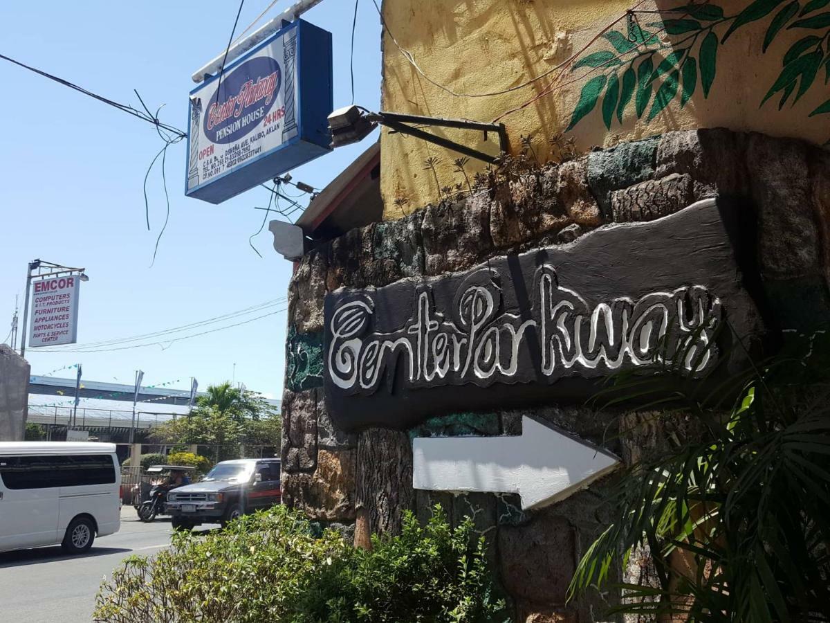 Center Parkway Pension House Kalibo Dış mekan fotoğraf